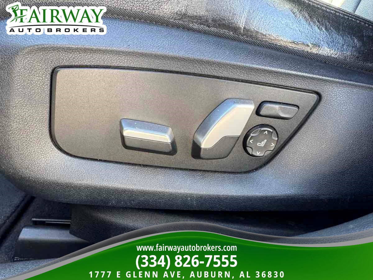 Used 2018 BMW 530i xDrive AWD/4WD image 15