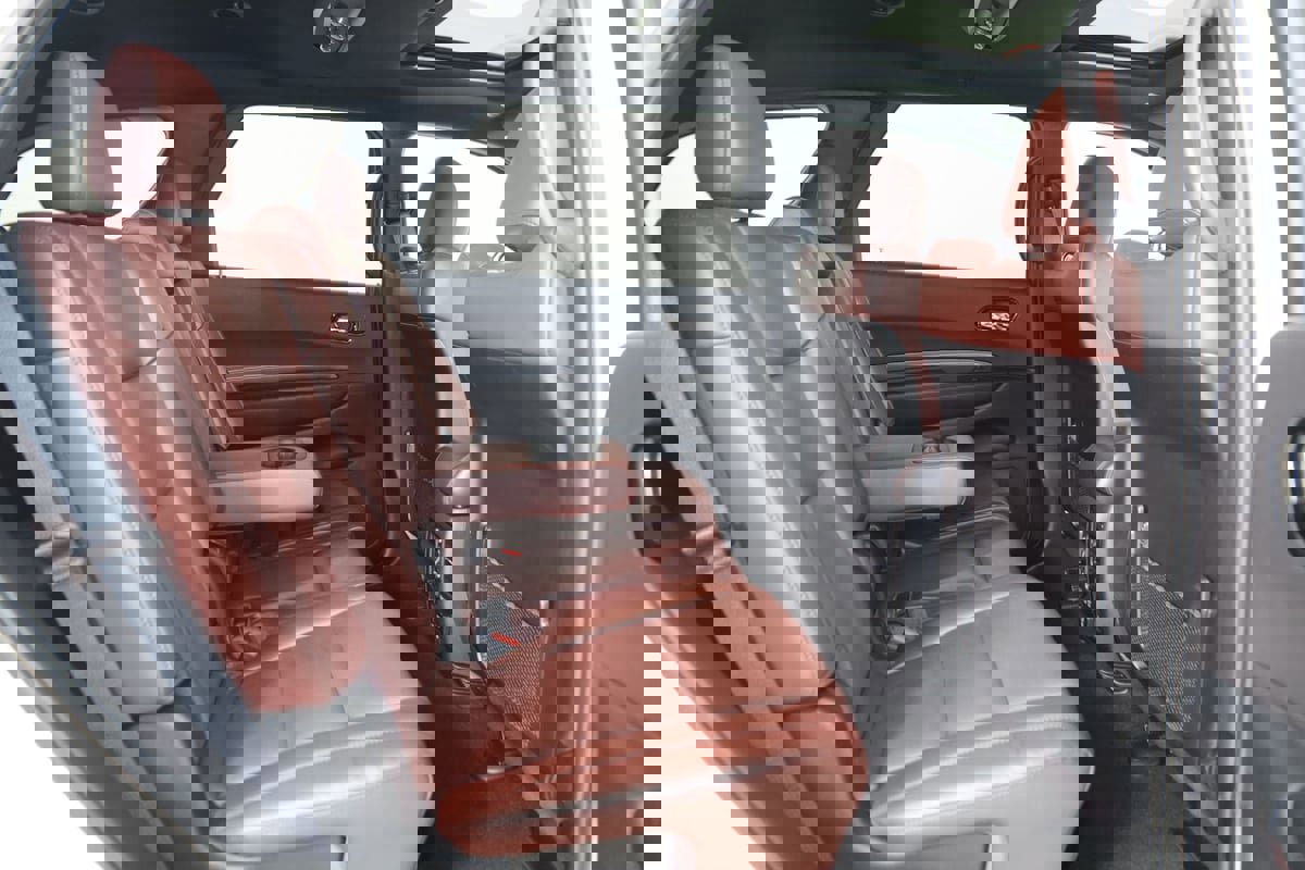 Used 2025 Dodge Durango GT image 14