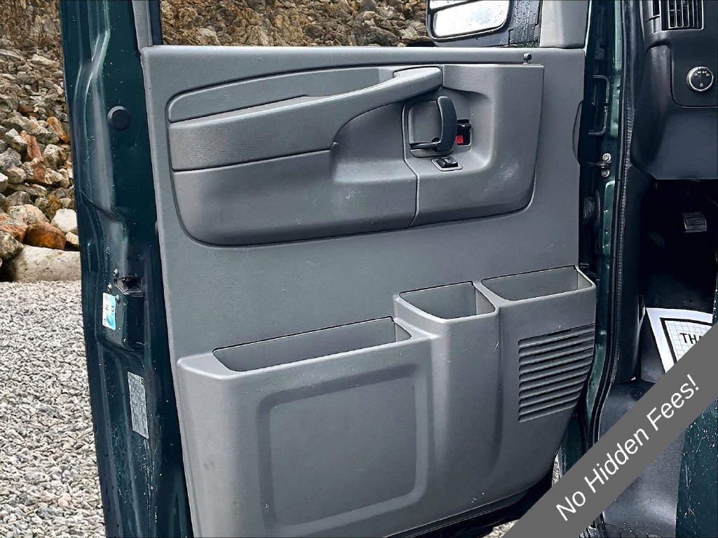 Used 2014 GMC Savana 3500 RWD image 18