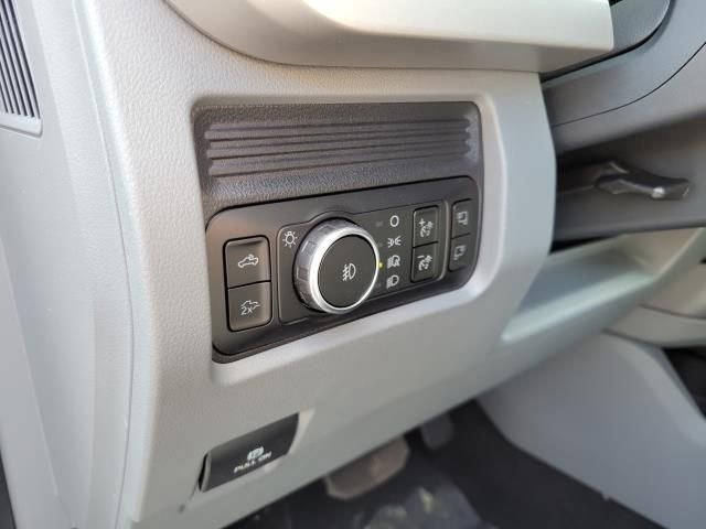 New 2026 Ford F250 4x4 Crew Cab Super Duty image 25