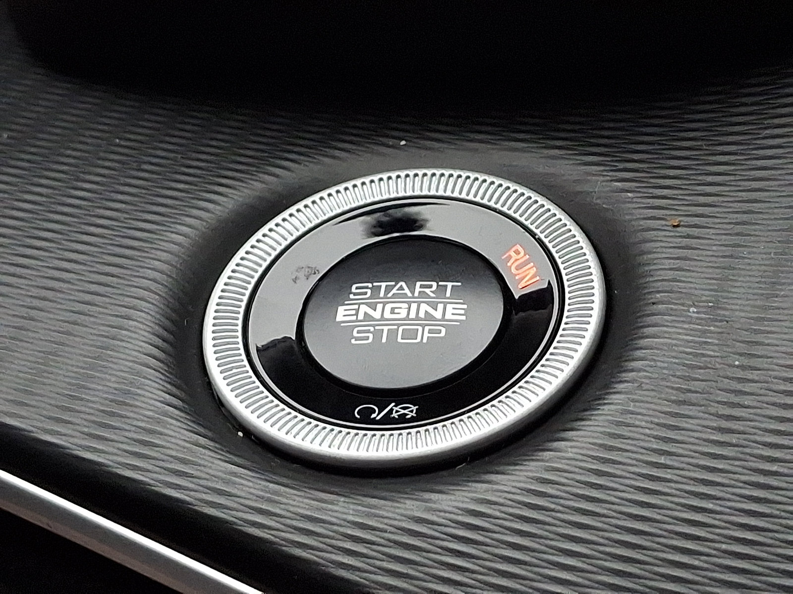 Certified 2025 Jeep Grand Cherokee L Laredo w/ Luxury Tech Group I image 25