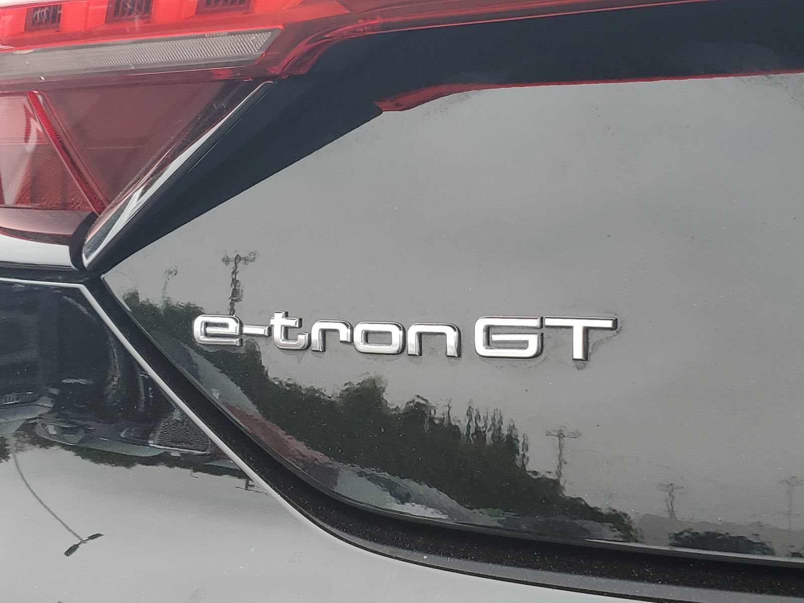 Used 2023 Audi e-tron GT Premium Plus AWD/4WD image 7