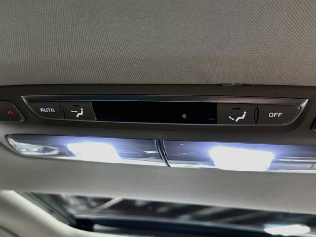 Certified 2023 Kia Telluride S w/ S Sunroof Package AWD/4WD image 27