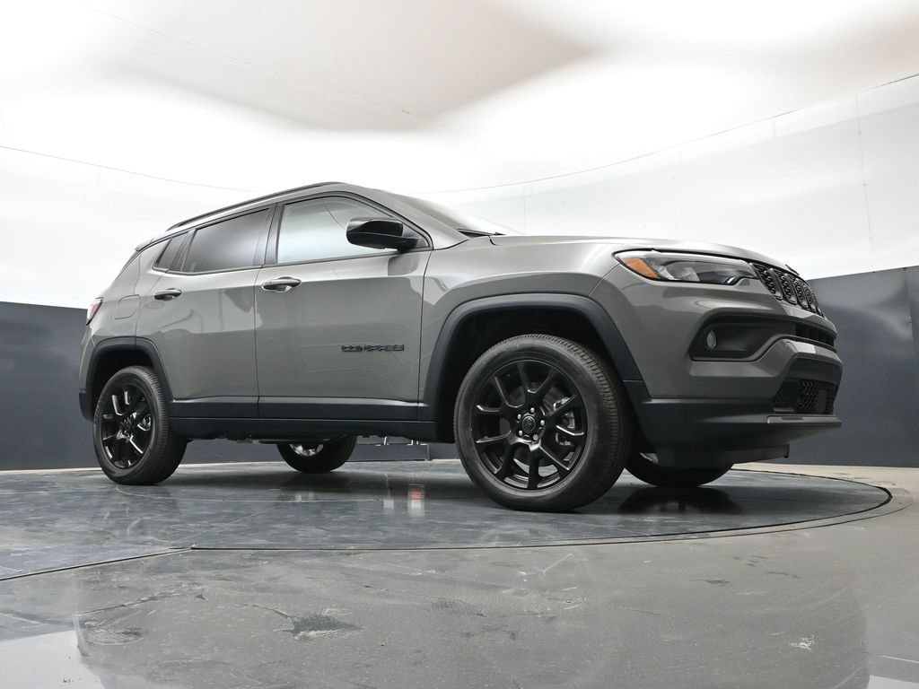 New 2026 Jeep Compass Latitude AWD/4WD image 46