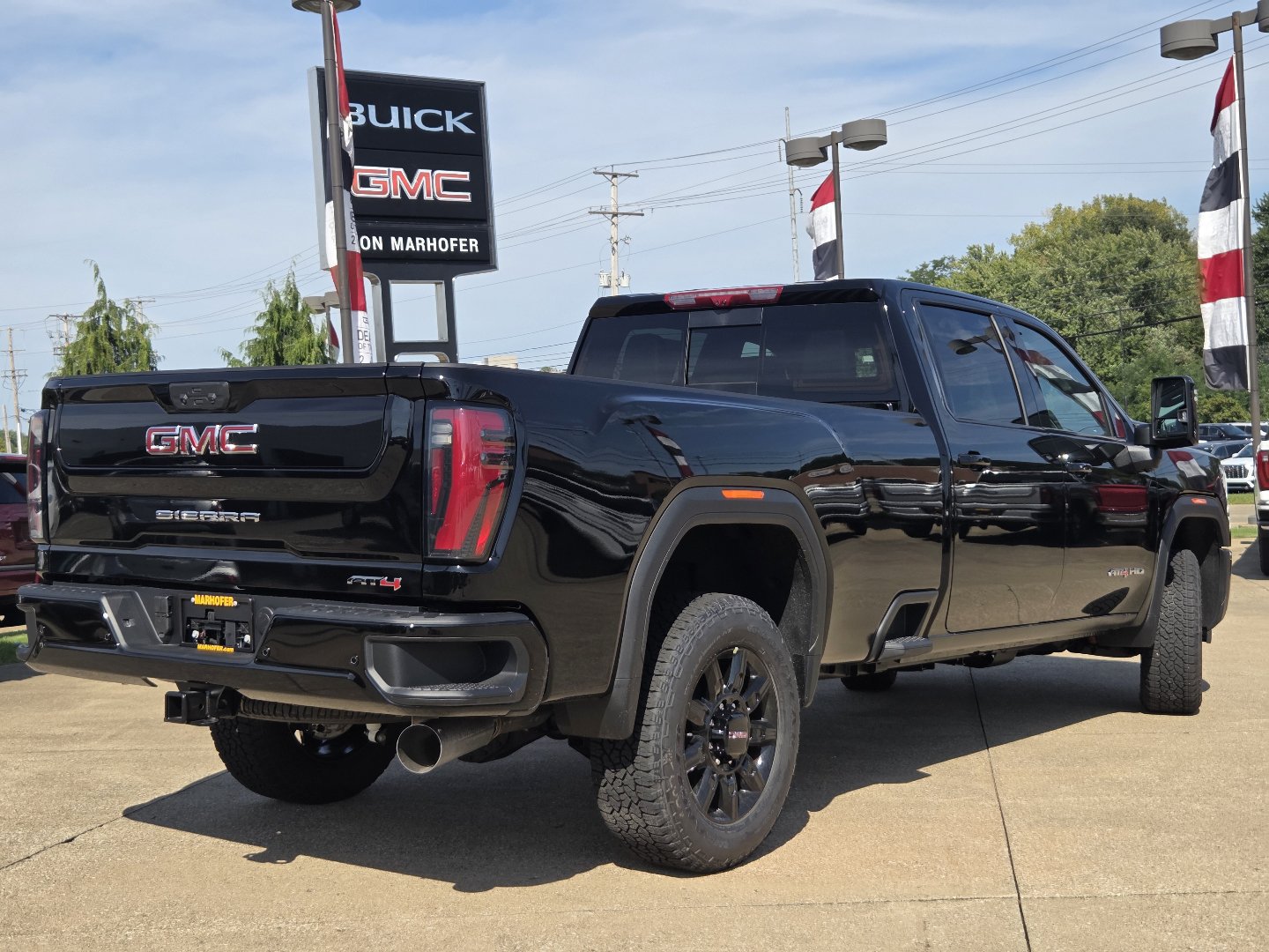 New 2026 GMC Sierra 3500 AT4 w/ Technology Package AWD/4WD image 18