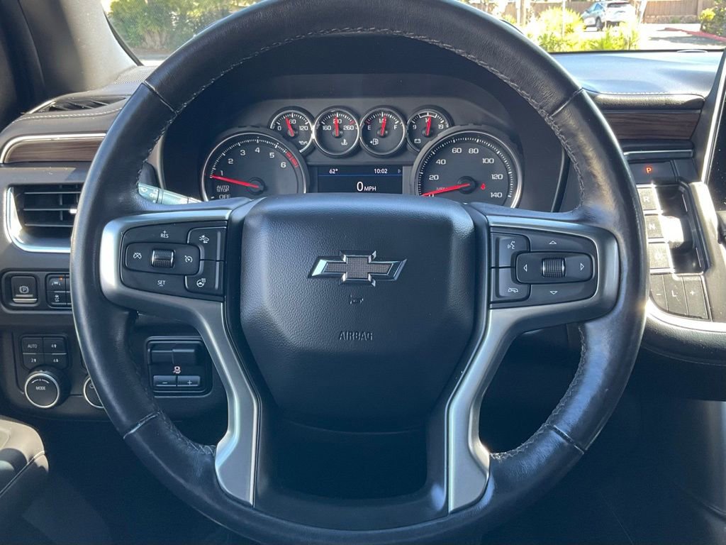 Used 2021 Chevrolet Suburban Z71 w/ Luxury Package image 50