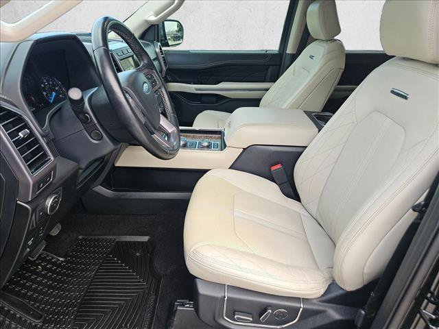Used 2021 Ford Expedition Platinum AWD/4WD image 16
