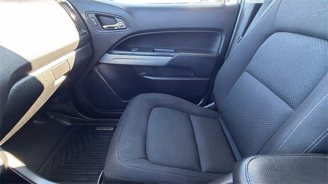 Used 2021 Chevrolet Colorado LT w/ Safety Package image 24
