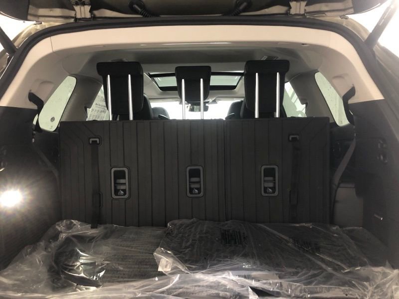 New 2026 Subaru Ascent Limited image 11