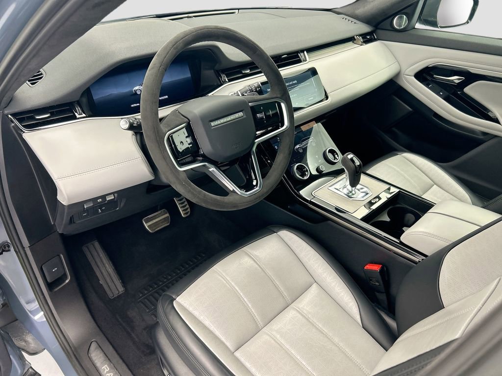 Used 2023 Land Rover Range Rover Evoque HST image 9