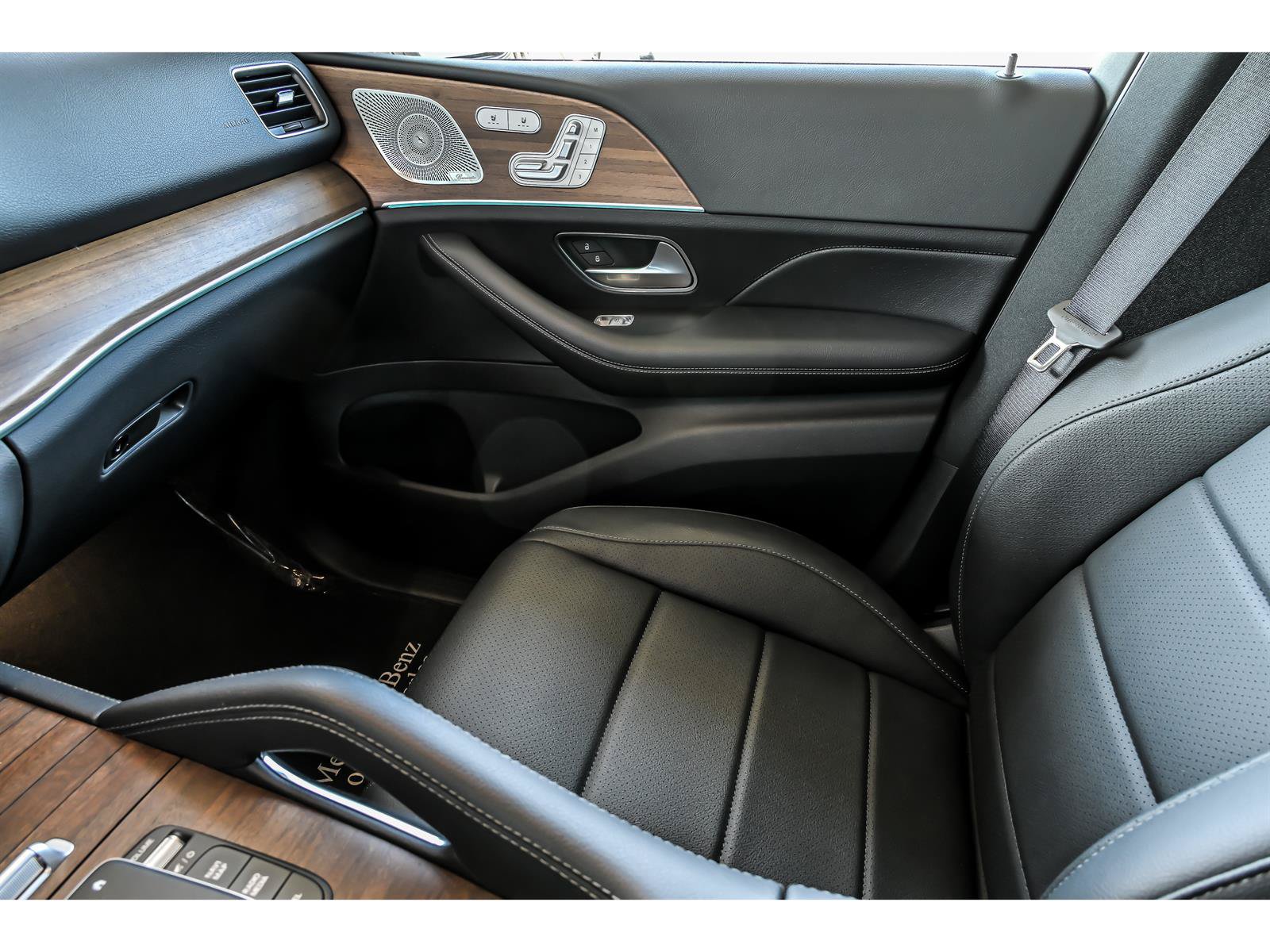 Certified 2021 Mercedes-Benz GLE 450 4MATIC image 24