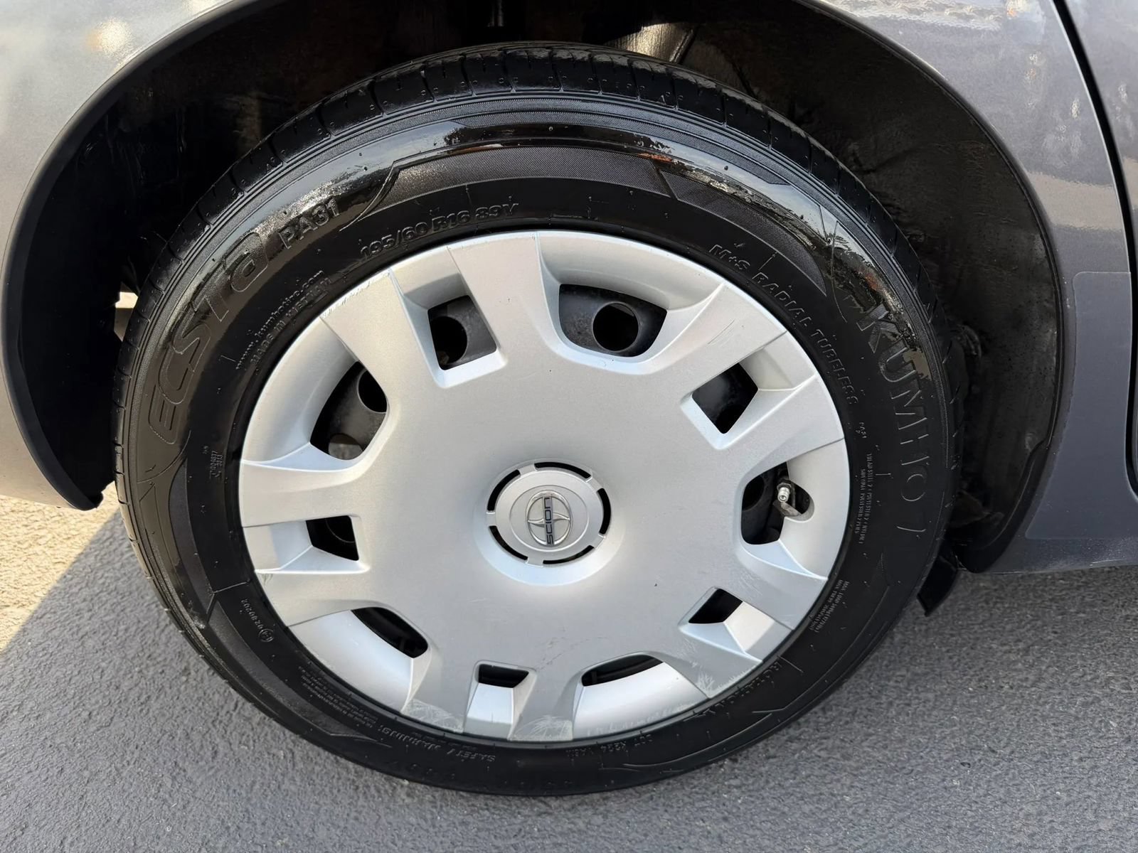 Used 2012 Scion xD FWD image 23
