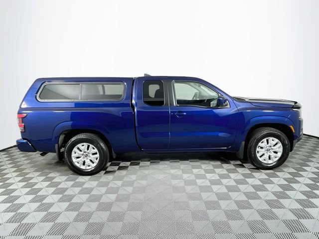 Used 2023 Nissan Frontier SV w/ SV Convenience Package RWD image 9