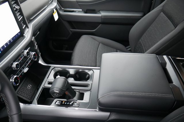 New 2025 Ford F150 XLT w/ Equipment Group 302A MID image 23