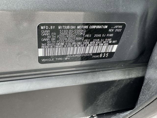 Used 2023 Mitsubishi Outlander SE Black Edition image 30