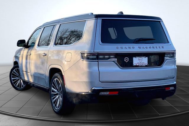 Used 2024 Jeep Grand Wagoneer L Series III image 8