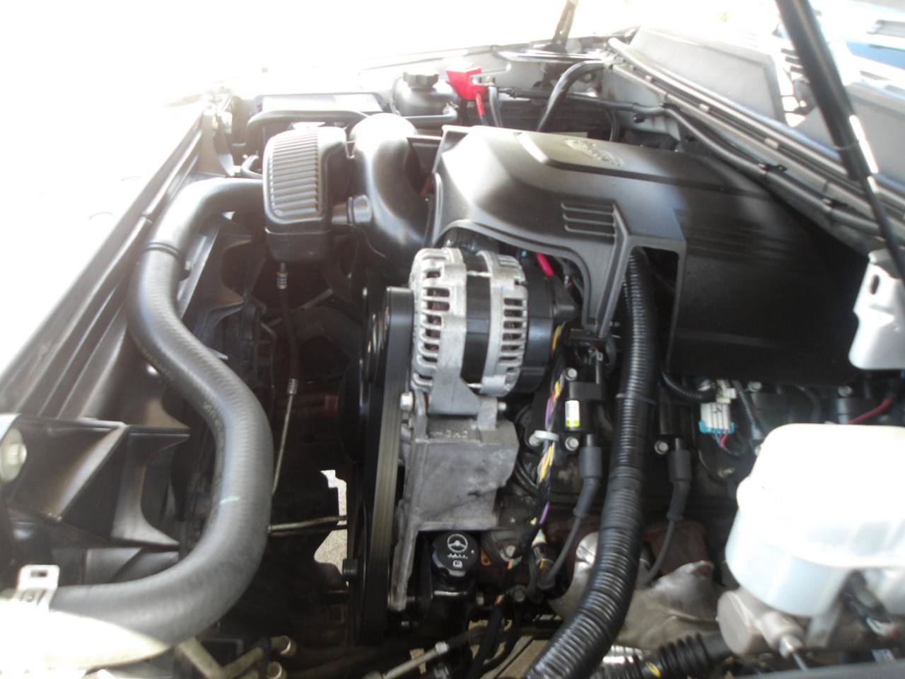 Used 2014 Chevrolet Suburban LT image 29