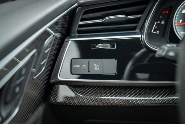 Used 2021 Audi SQ8 Premium Plus w/ SQ8 Black Optic Package image 29