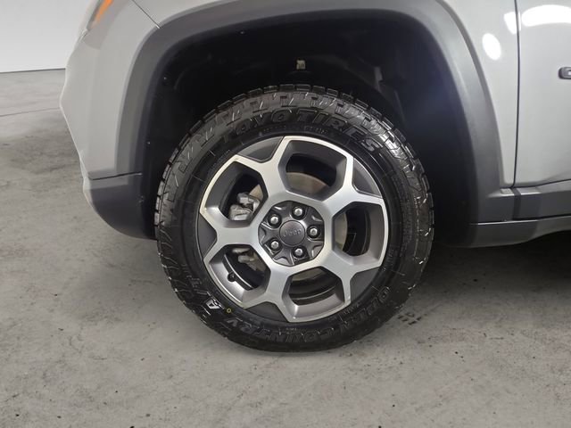 Used 2022 Jeep Compass Trailhawk image 14