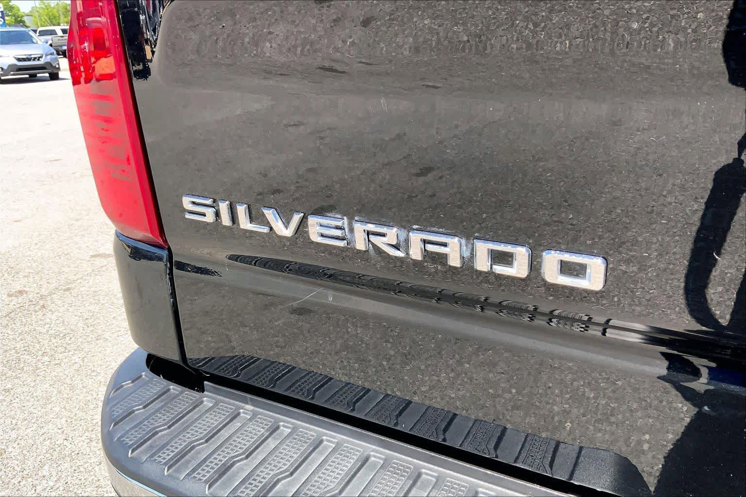 Used 2023 Chevrolet Silverado 1500 LT w/ Protection Package AWD/4WD image 30