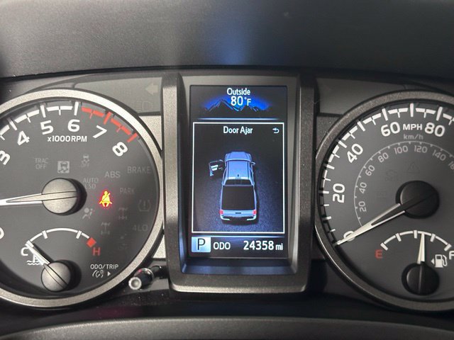 Used 2023 Toyota Tacoma TRD Pro AWD/4WD image 25