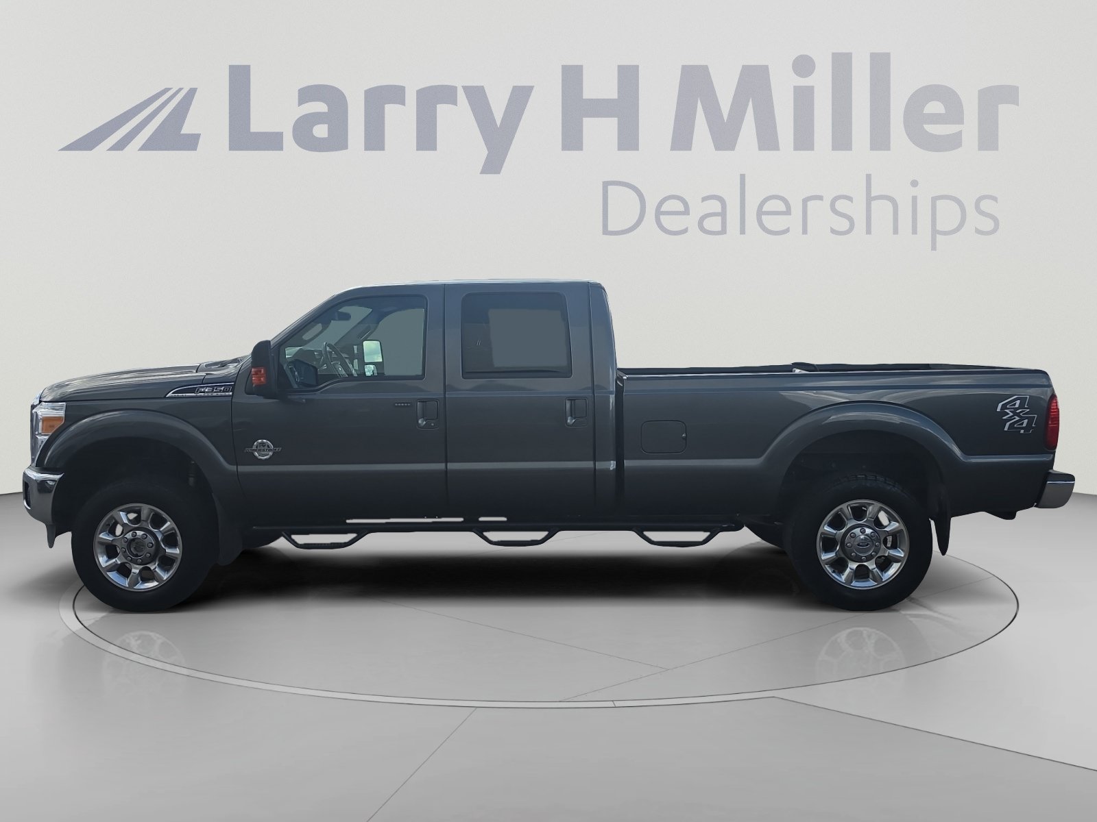 Used 2015 Ford F350 Lariat AWD/4WD image 2