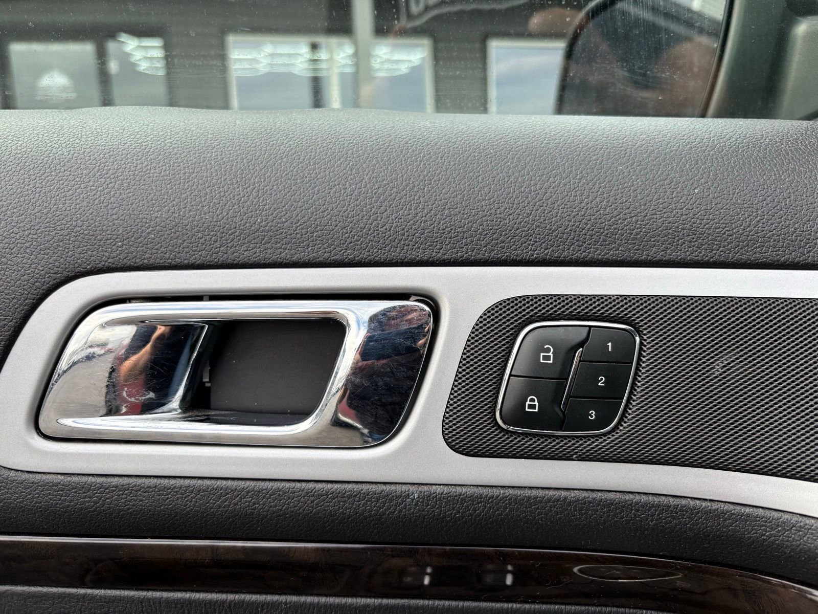 Used 2013 Ford Explorer Limited AWD/4WD image 15