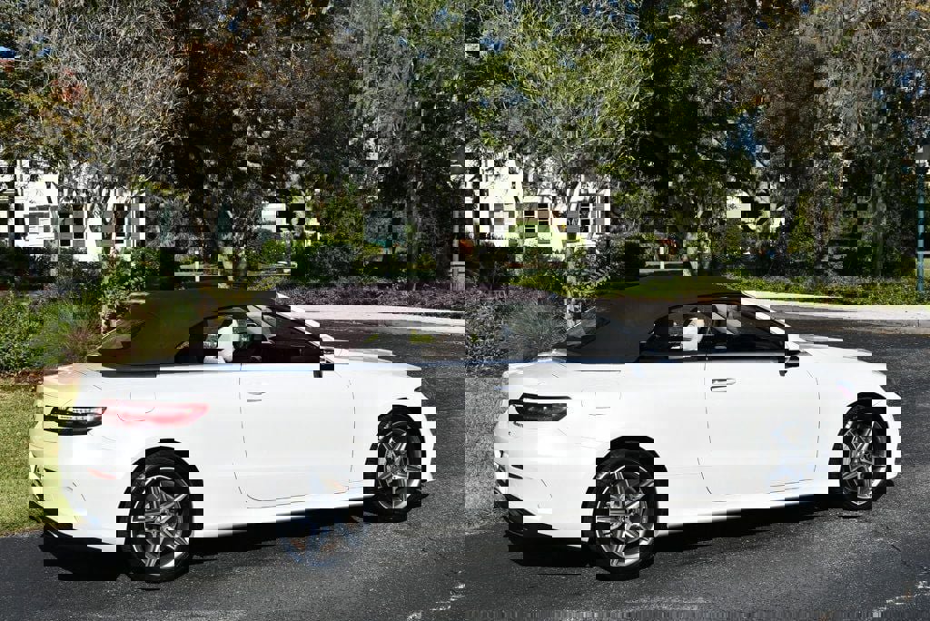 Used 2019 Mercedes-Benz E 450 4MATIC Cabriolet w/ Premium 1 Package image 41