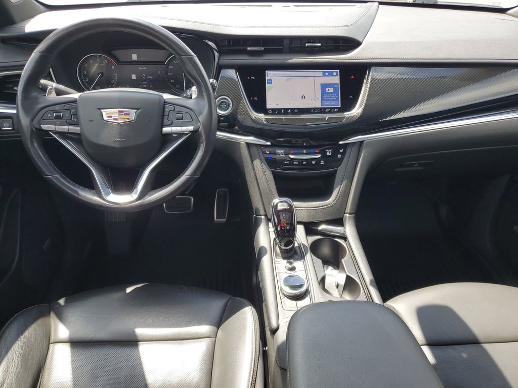 Used 2024 Cadillac XT6 Sport w/ LPO, Floor Liner Package AWD/4WD image 23