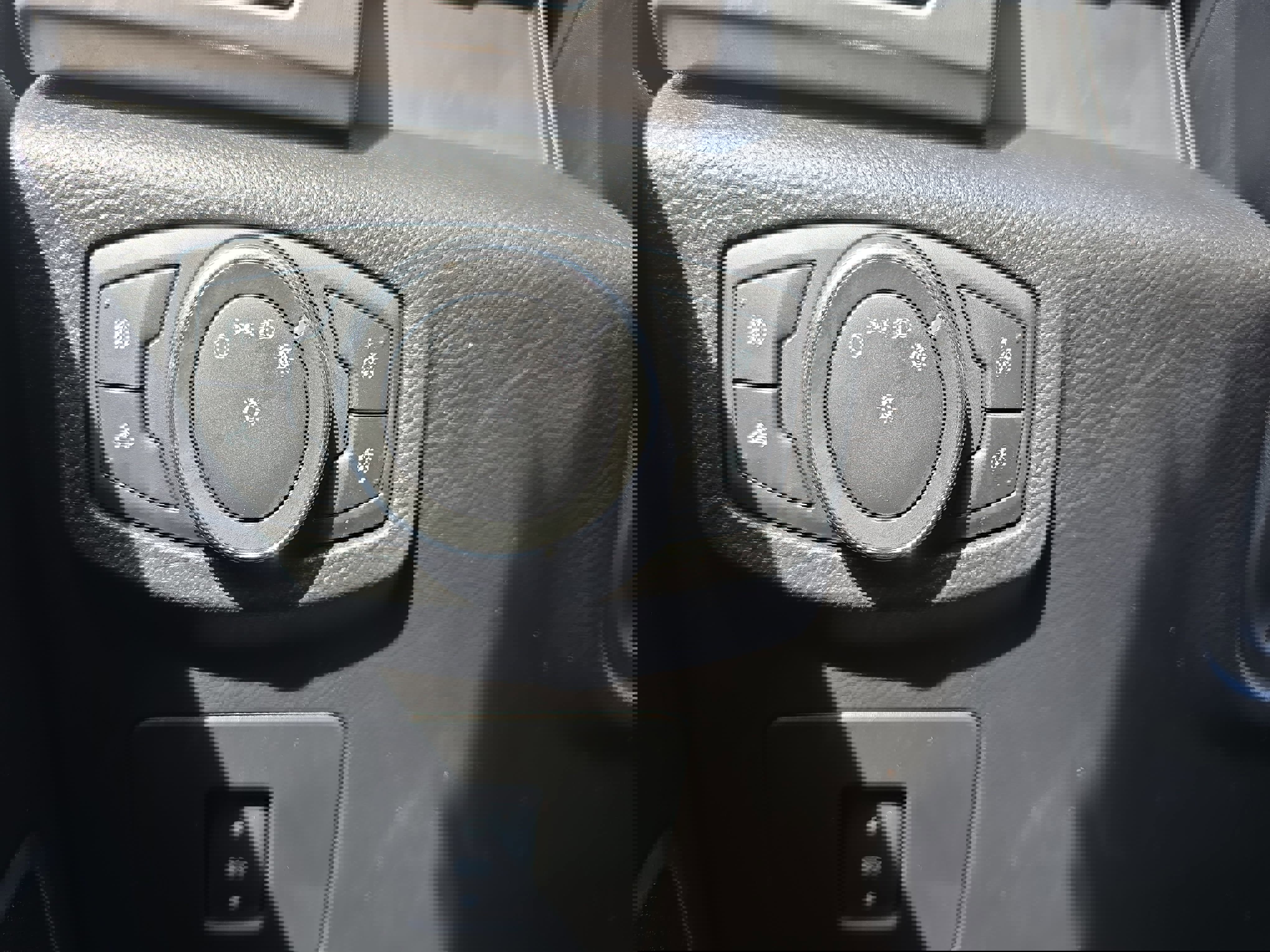 Used 2017 Ford F150 Limited w/ Trailer Tow Package image 24