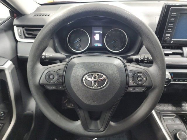 Certified 2022 Toyota RAV4 XLE w/ Convenience Package image 29