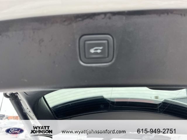 Used 2024 Chevrolet Blazer LT FWD image 13