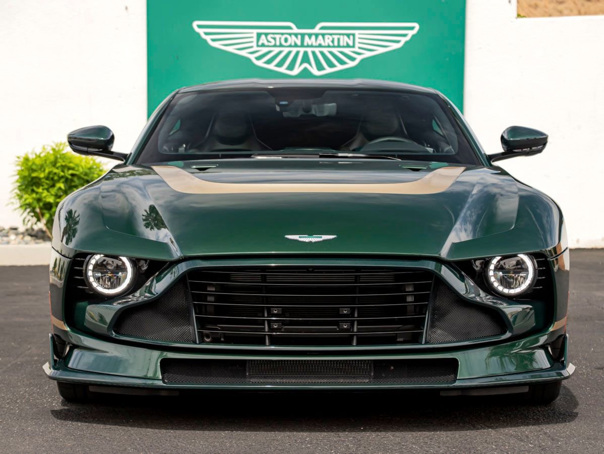 Used 2024 Aston Martin Valour RWD image 7