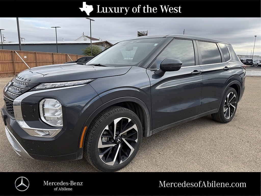 Used 2024 Mitsubishi Outlander SE