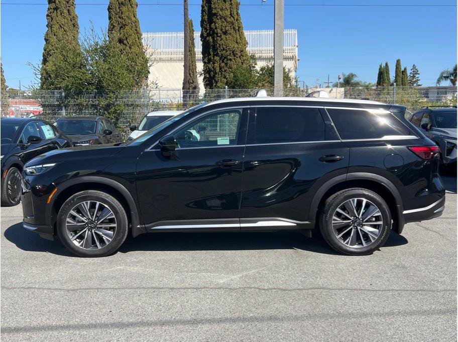 Used 2026 INFINITI QX60 Luxe w/ Cargo Package AWD/4WD image 7