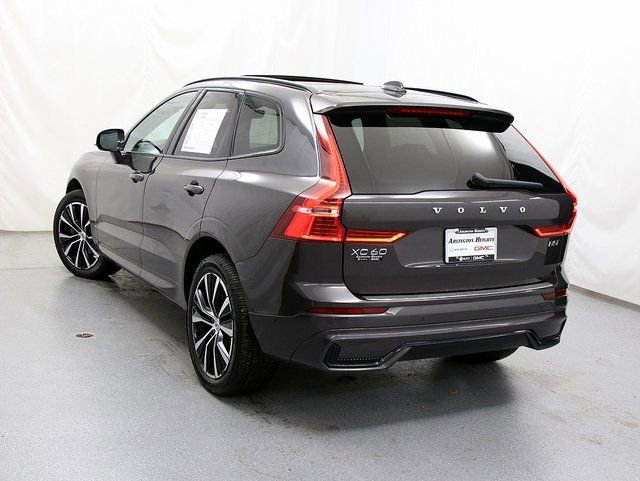 Used 2023 Volvo XC60 B5 Plus w/ Protection Package Premier image 8