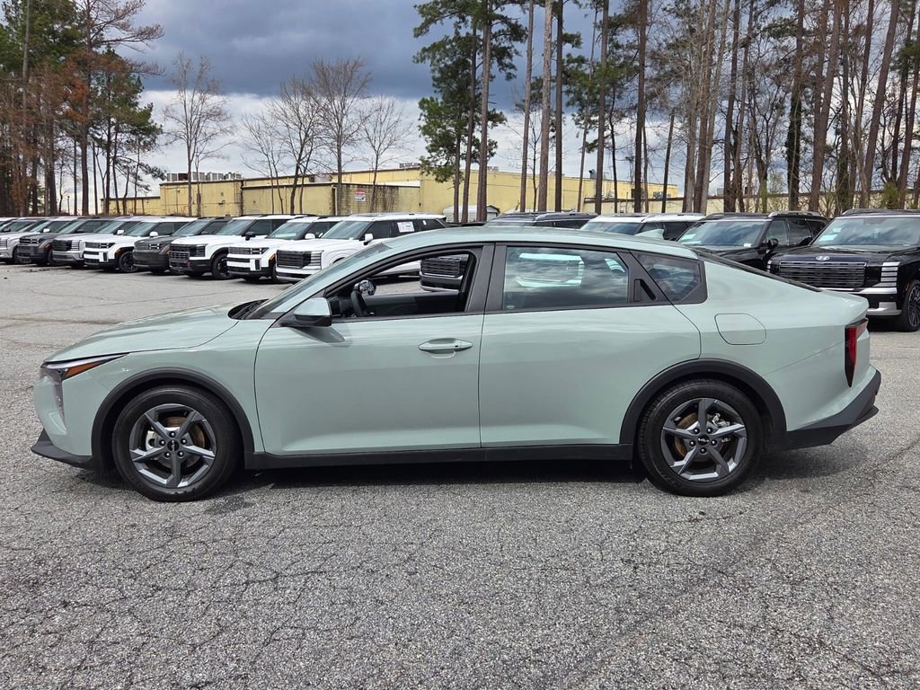 Used 2025 Kia K4 LXS image 4
