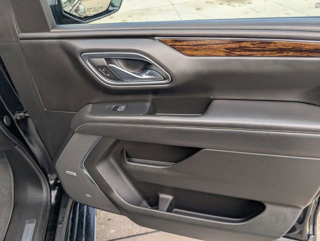 Used 2021 Chevrolet Tahoe Premier w/ Premium Package AWD/4WD image 36