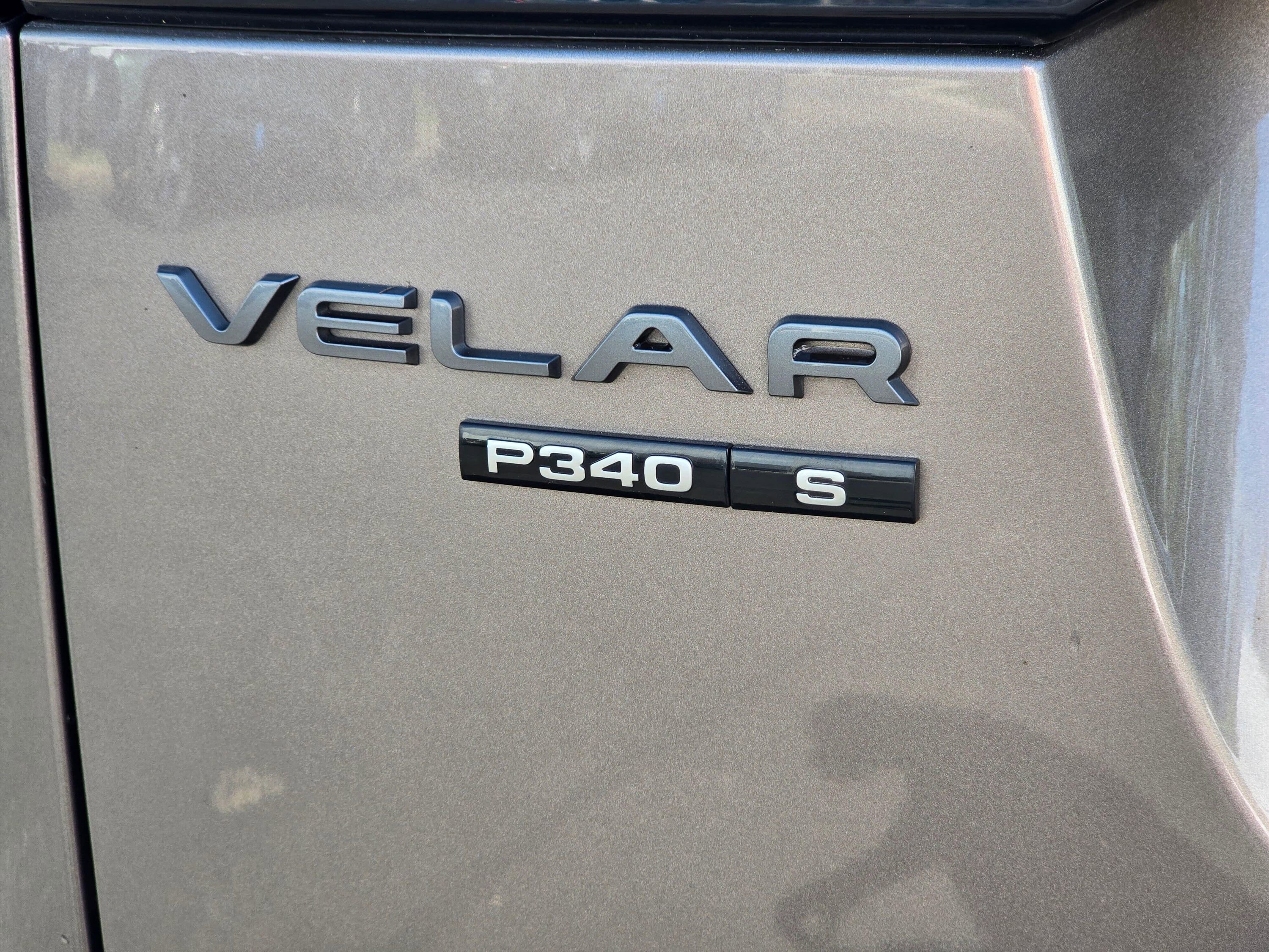 Used 2020 Land Rover Range Rover Velar R-Dynamic S AWD/4WD image 32