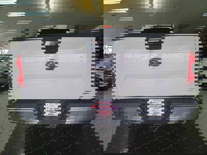 Used 2019 Ford F150 XLT w/ Equipment Group 301A Mid image 6