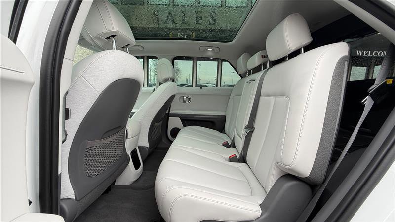 Used 2023 Hyundai Ioniq 5 Limited w/ Cargo Package image 16