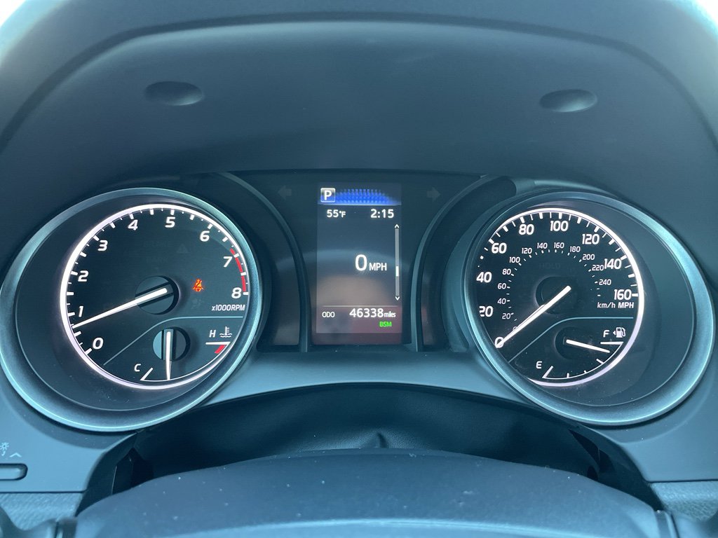 Used 2024 Toyota Camry SE image 11