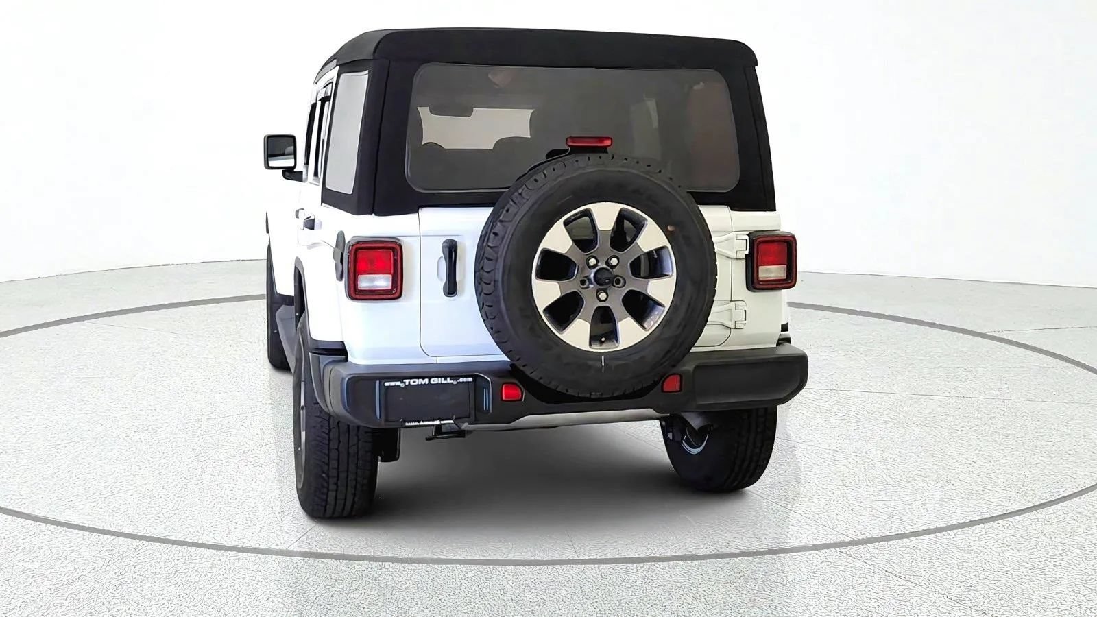 Used 2022 Jeep Wrangler Unlimited Sahara AWD/4WD image 7