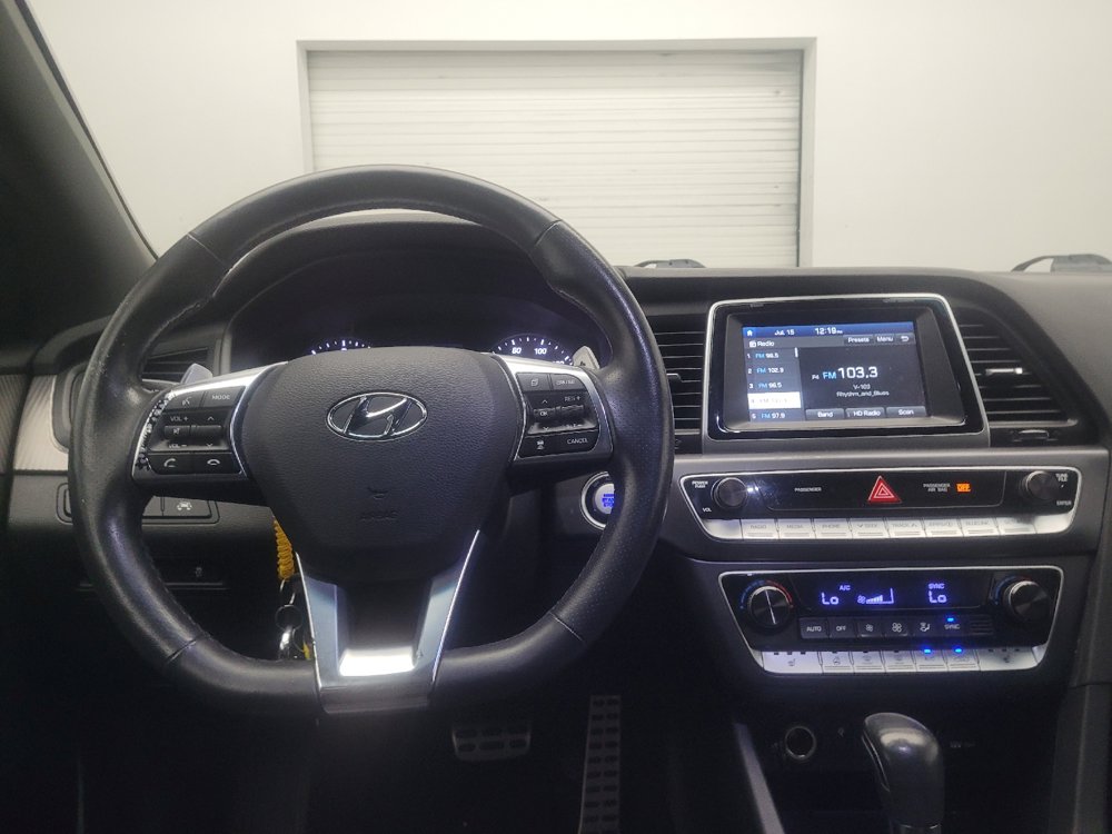 Used 2018 Hyundai Sonata Sport w/ Tech Package 05 FWD image 22