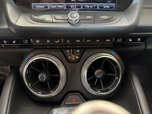 Used 2017 Chevrolet Camaro LT RWD image 19