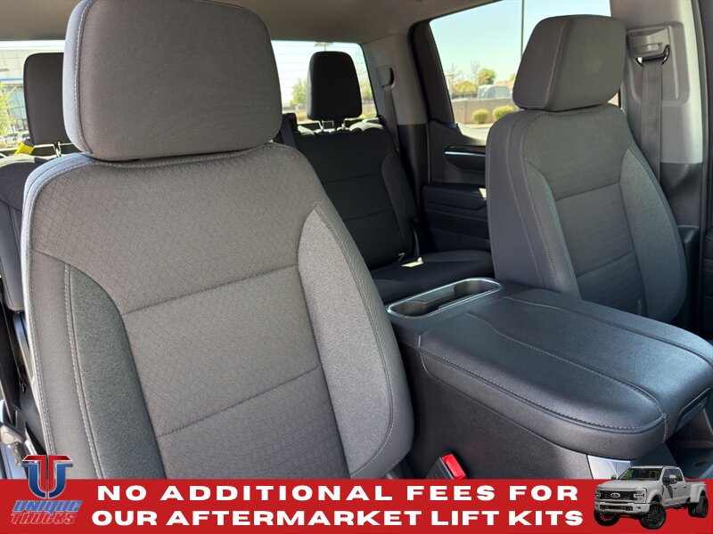 Used 2023 Chevrolet Silverado 1500 RST w/ Redline Edition AWD/4WD image 29