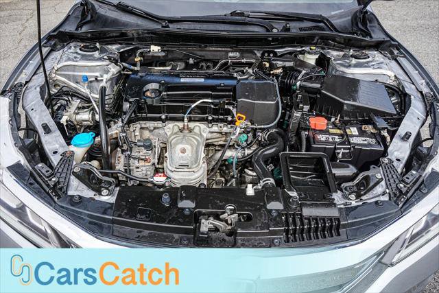 Used 2017 Honda Accord LX image 31