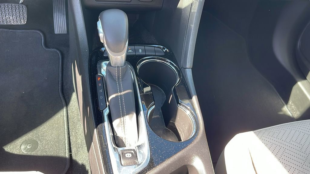 Used 2020 Buick Encore GX Essence w/ Advanced Technology Package image 20