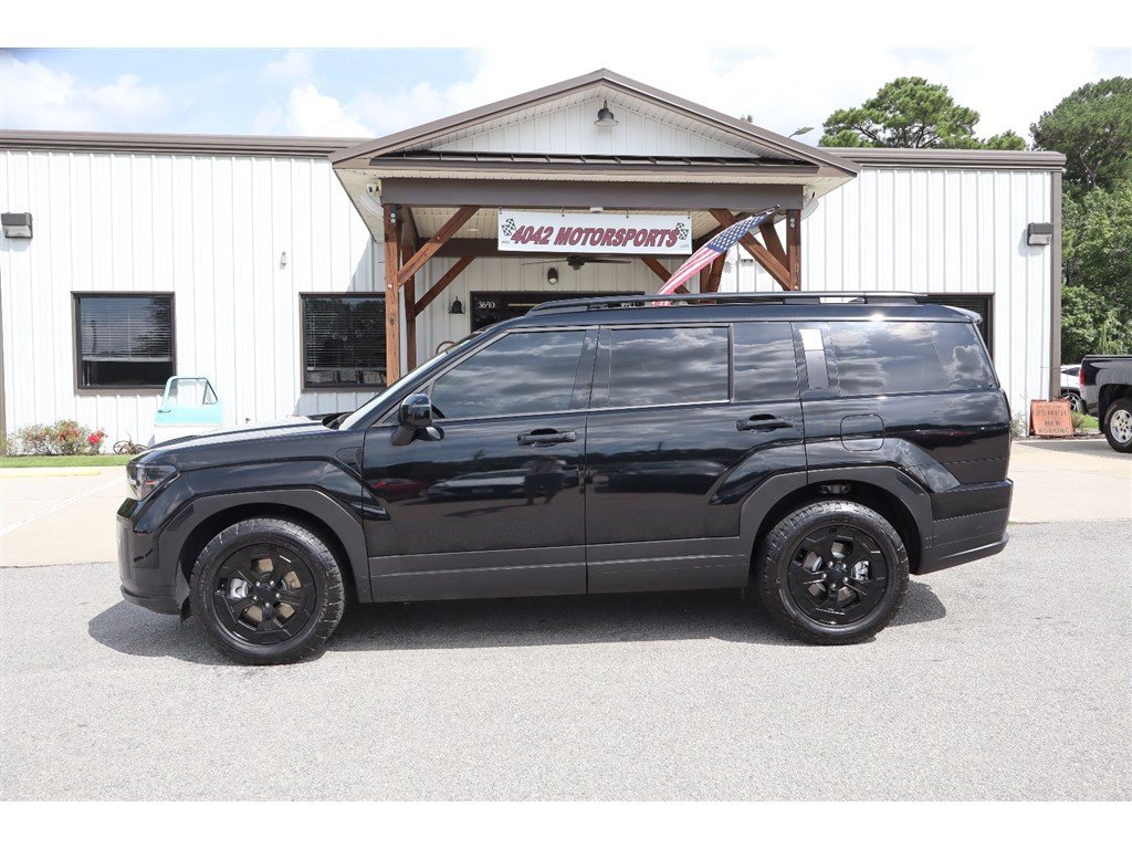Used 2024 Hyundai Santa Fe XRT AWD/4WD image 2