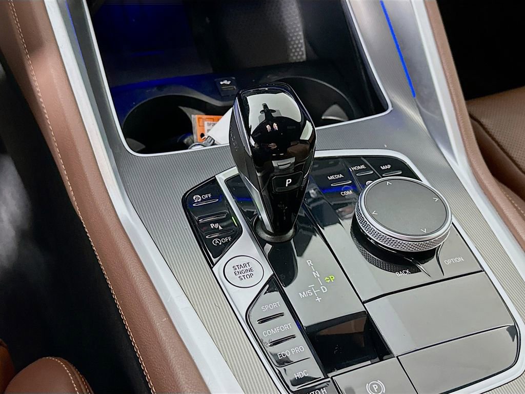 Used 2022 BMW X6 M50i w/ Premium Package image 22